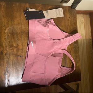 New with tags Nike front-zip sports bra size medium